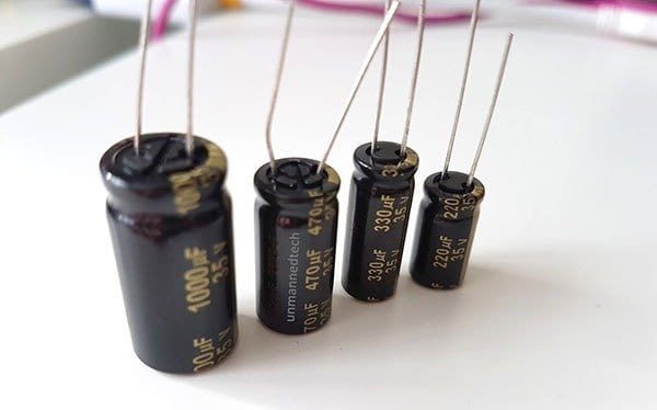 Capacitor