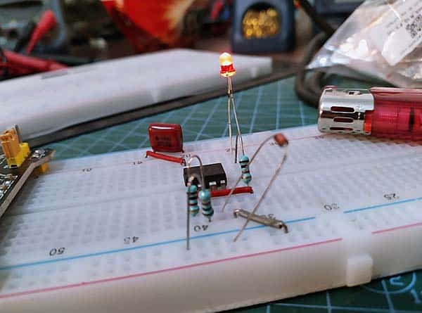 LM358-1N4148 Breadboard