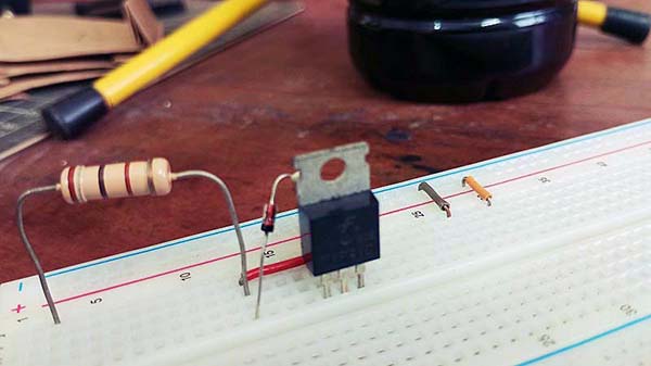 BJT Shunt Regulator Breadboard