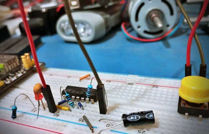 CMOS Latch Toggle Breadboard Test